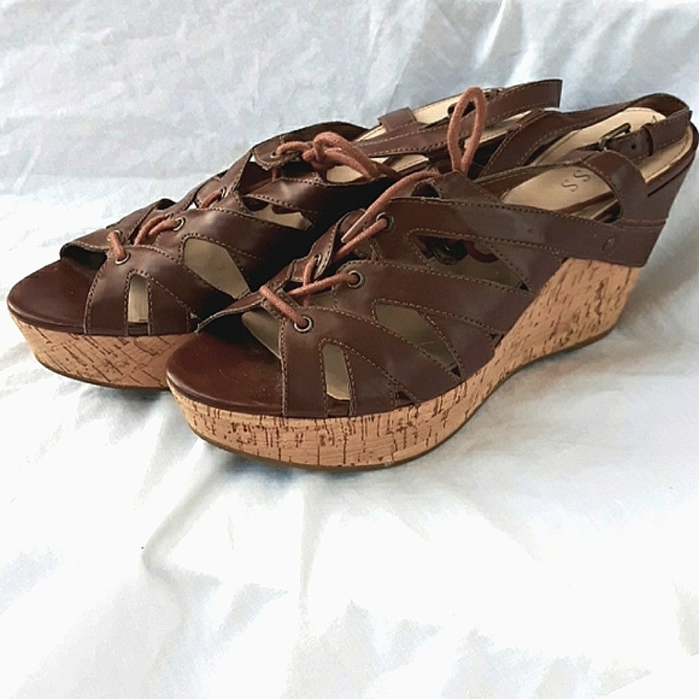 Guess Platform Wedge Sandles Shoes Brown 10M